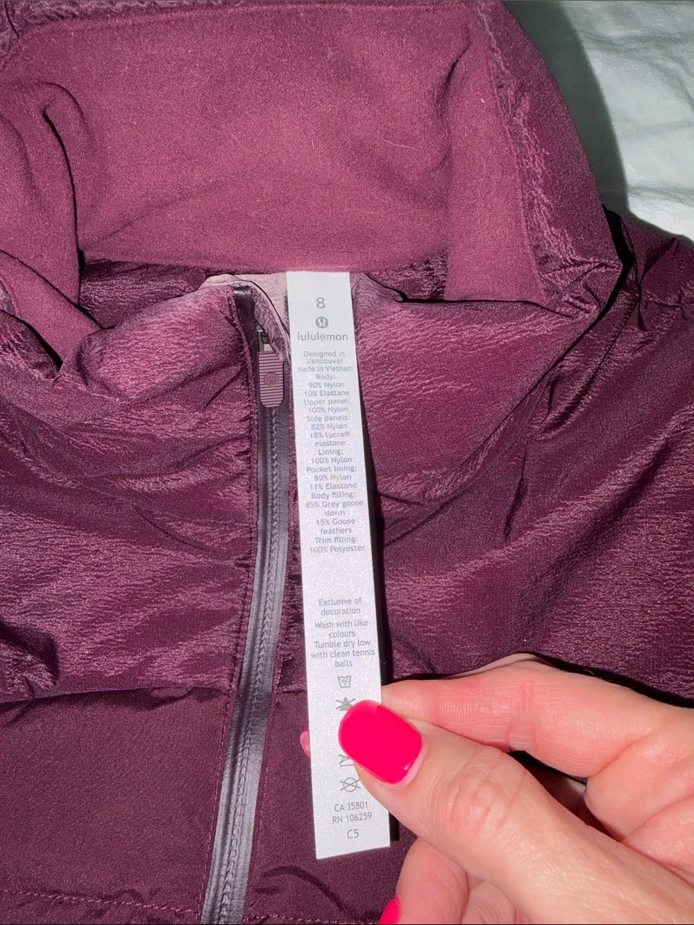 Like new Lululemon Down For It All Vest Size 8
